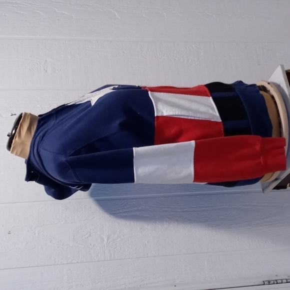 Marvel Captain America hoodie size small - Picture 5 of 7